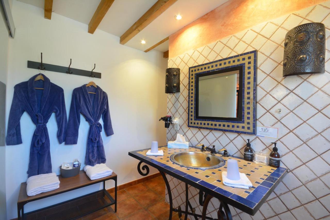 Chambres D Hotes Le Mas Julien Piscine Chauffee Adult Only 오랑주 외부 사진
